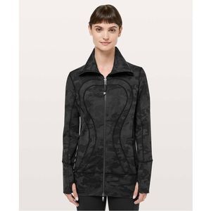 Lululemon - In Stride Jacket in Incognito Camo Multi Grey